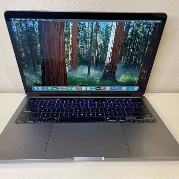 MacBook Pro 2020 - 13 inch - 1 TB, Gray, 16 GB, Apple M1