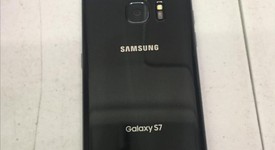Good
													Samsung Galaxy S7 - Cricket, Black, 32 GB, SM-G930AZ, photo 3 of 7