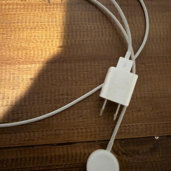 Apple Watch Series 3 42mm - Unlocked, Gold, A1861, Aluminum