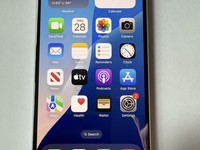 Apple iPhone 16