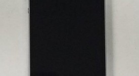 Fair
													Apple iPhone SE 1st Gen 2016 - Unlocked, Silver, 32 GB, A1662, photo 3 of 3