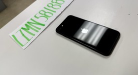 Mint
													Apple iPhone SE 3rd Gen 2022 - Unlocked, Midnight, 64 GB, A2595, photo 5 of 7