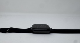 Mint
													Apple Watch SE 1st Gen 44mm - Gray, A2352 - GPS, Aluminum, photo 5 of 6