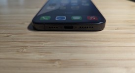 Good
													Apple iPhone 15 Pro Max - Unlocked, Black, 512 GB, A2849, photo 3 of 12