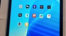 Mint
													Apple iPad 8th Gen - Unlocked, Gray, 32 GB, A2428, photo 6 of 6