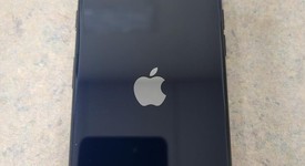 Good
													Apple iPhone SE 3rd Gen 2022 - Unlocked, Midnight, 64 GB, A2595, photo 6 of 6