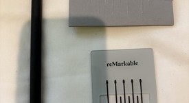 Mint
													reMarkable 2, photo 2 of 6