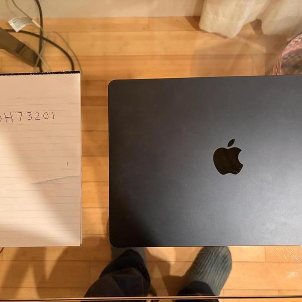 MacBook Air 2024 (M3) - 13 inch - 256 GB, Midnight, 16 GB, Apple M3, 8-core GPU