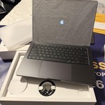 Mint MacBook Pro 2026 - 14 inch (M5) - 1 TB, Space Black, 16 GB, Apple M5, Standard Display