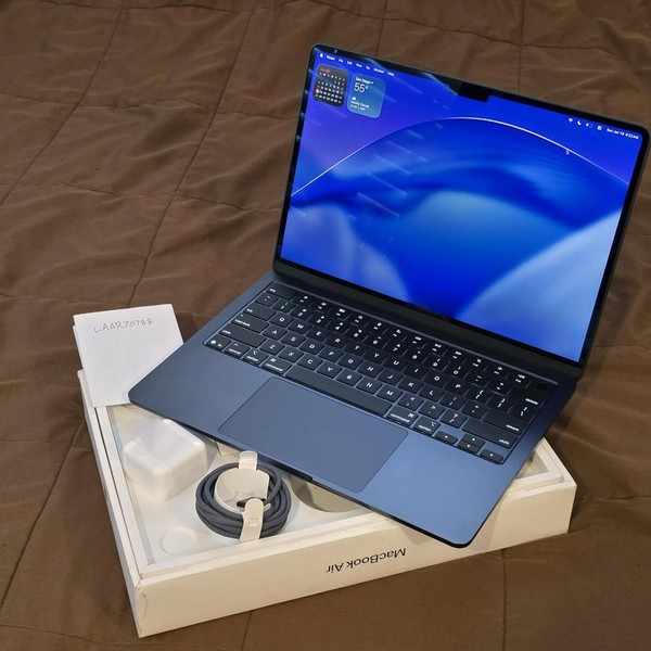 MacBook Air 2025 (M4) - 13 inch - Apple M4, Midnight, 512 GB, 24 GB