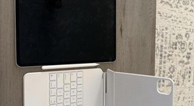 Mint
													Apple iPad Pro 12.9" 3rd Gen 2018 - Unlocked, Silver, 256 GB, A2014, photo 2 of 11