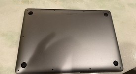 Fair
													MacBook Air 2020 - 13" - Apple M1, Gray, 256 GB, 8 GB, photo 5 of 8