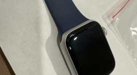 Mint
													Apple Watch SE 2nd Gen 40mm - Silver, A2722 - GPS, Aluminum, photo 4 of 7