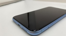 Good
													Apple iPhone Xr - Unlocked, Blue, 256 GB, A1984, photo 6 of 6