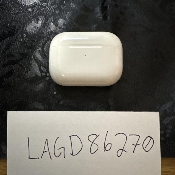 Apple AirPods Pro - Wireless Case