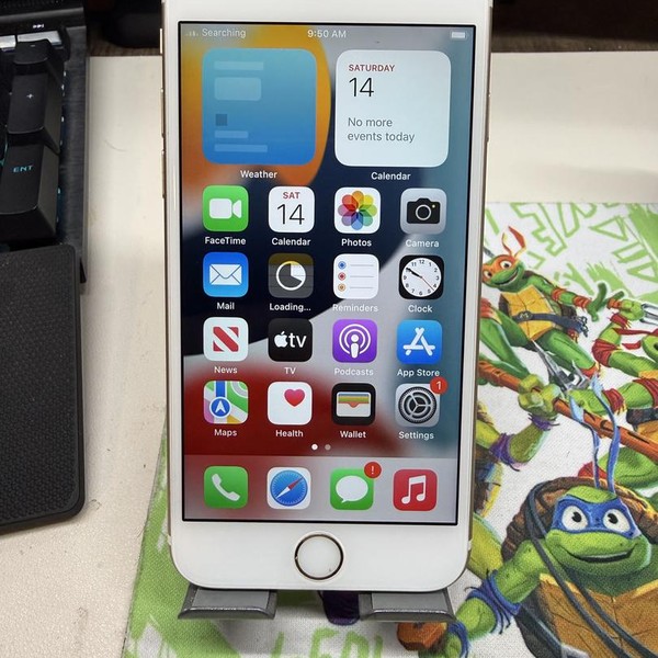 Apple iPhone 6S - Unlocked, 32 GB, Gold, A1688