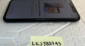 Good
													Apple iPhone Xr - Total by Verizon, Black, 64 GB, A1984, photo 4 of 9