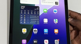 Good
													Apple iPad 10th Gen - Wi-Fi, Silver, 256 GB, A2696, photo 2 of 11