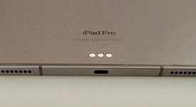 Good
													Apple iPad Pro 12.9" 6th Gen 2022 - Unlocked, Gray, 256 GB, photo 4 of 9