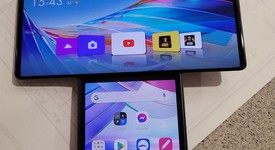 Good
													LG Wing - Unlocked, Gray, 256 GB, 8 GB, LM-F100N, photo 4 of 5