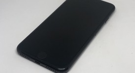 Fair
													Apple iPhone 7 - AT&T, Black, 256 GB, A1778, photo 2 of 11