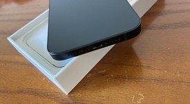 Mint
													Apple iPhone 13 - Unlocked, Midnight, 128 GB, A2482, photo 4 of 8