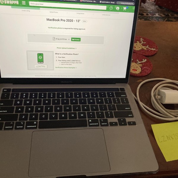 MacBook Pro 2020 - 13 inch - 1 TB, Silver, 16 GB, Intel Core i7