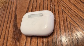 Used
													Apple AirPods Pro - Wireless Case, photo 3 of 14