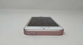 Good
													Apple iPhone SE 1st Gen 2016 - Unlocked, Rose Gold, 32 GB, A1723, photo 4 of 7
