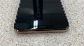 Mint
													Apple iPhone Xs Max - Unlocked, Gold, 64 GB, A1921, photo 4 of 8