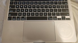 Good
													MacBook Pro 2020 - 13" - I5, Gray, 1 TB, 32 GB, photo 4 of 13