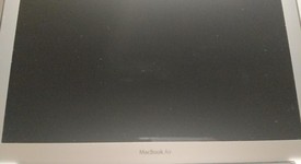 Good
													MacBook Air 2015 - 13" - Silver, 128 GB, 8 GB, photo 4 of 10