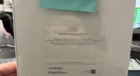 New
													Apple iPad 6th Gen - Wi-Fi, Gray, 128 GB, A1893, photo 2 of 2