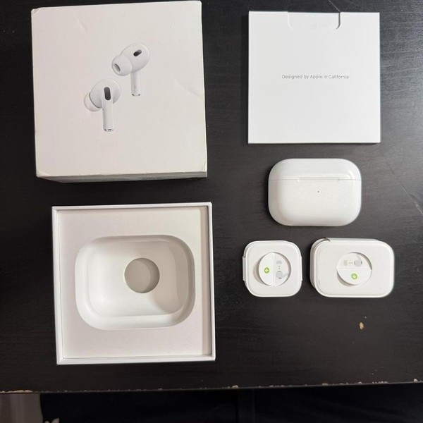 Apple AirPods Pro 2 - USB-C