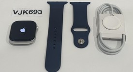 Good
													Apple Watch Series 10 46mm - Unlocked, Silver, A3003 - Cellular, Aluminum, photo 1 of 7