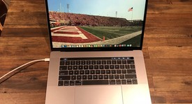 Mint
													MacBook Pro 2017 (With Touch Bar) - 15" - I7, Gray, 512 GB, 16 GB, photo 1 of 7