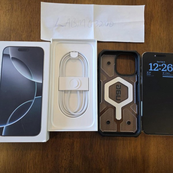 Apple iPhone 16 Pro Max - Unlocked, 256 GB, White, A3084