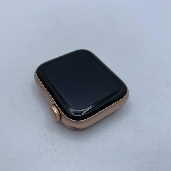 Apple Watch SE (1st Gen) 40mm - Gold, A2351 - GPS, Aluminum