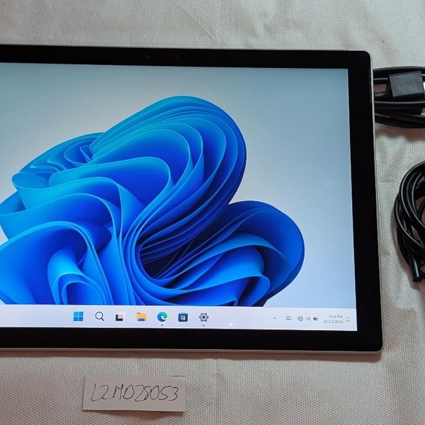 Microsoft Surface Pro 7 - 128 GB, Platinum, 8 GB, Intel Core i5