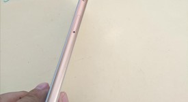 Good
													Apple iPhone 8 - Unlocked, Gold, 64 GB, A1905, GSM, photo 5 of 7
