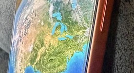 Good
													Apple iPhone 17 Pro - Unlocked, Cosmic Orange, 256 GB, A3256, photo 3 of 14