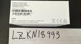New
													Apple AirPods 4th Gen - Active Noise Cancellation, photo 3 of 3