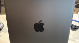 Good
													Apple iPad Air - Wi-Fi, Gray, 16 GB, photo 2 of 5