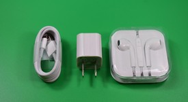 Fair
													Apple iPhone SE 1st Gen 2016 - T-Mobile, Rose Gold, 64 GB, A1662, photo 6 of 6