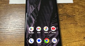 Mint
													Google Pixel 7a - Unlocked, Charcoal, 128 GB, 8 GB, GWKK3, photo 4 of 6