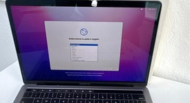 Mint
													MacBook Pro 2020 - 13" - I7, Gray, 256 GB, 8 GB, photo 1 of 11