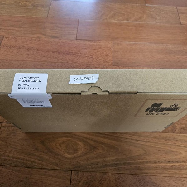 Samsung Galaxy Book5 Pro - Gray, 512 GB, 16 GB, 14 inch