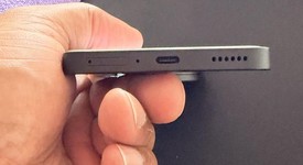 Mint
													Nothing Phone 3a Pro - Unlocked, Black, 256 GB, 12 GB, photo 3 of 12