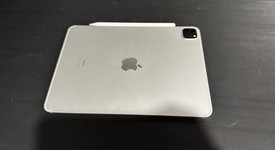 Good
													Apple iPad Pro 11" 2nd Gen 2020 - Verizon, Silver, 128 GB, A2068, photo 5 of 8