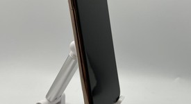 Good
													Apple iPhone 11 Pro Max - Unlocked, Gold, 64 GB, A2161, photo 3 of 7